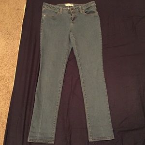 No Boundaries blue skinny jeans